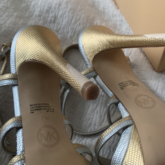 Micheal Kors heels - Picture 7 of 7
